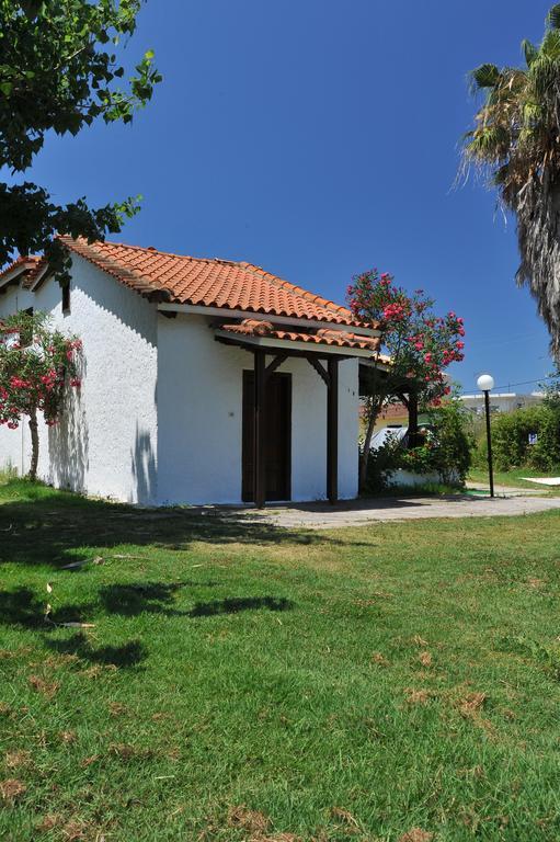 Apartments Korakakis Beach Foinikounda Extérieur photo